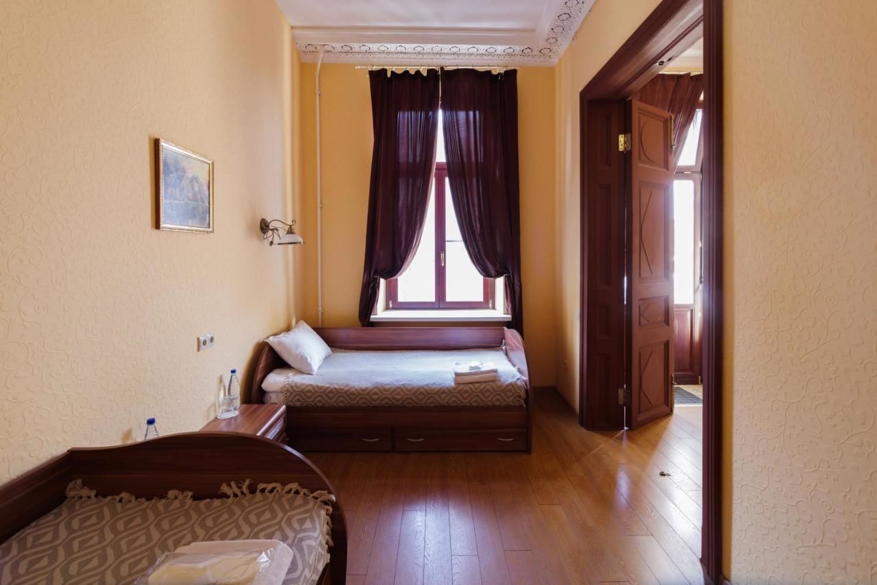 Гостевой дом Inn 6 line Санкт-Петербург-15