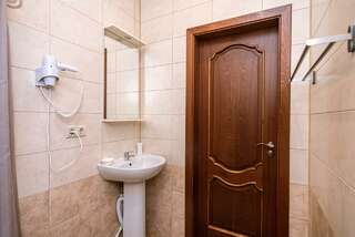 Гостевой дом Inn 6 line Санкт-Петербург Номер комфорт с 1 односпальной кроватью-14