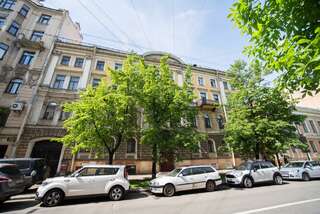 Гостевой дом Inn 6 line Санкт-Петербург 4-местные 2-комнатные апартаменты улучшенные Санкт-Петербург, 11-я линия В.О., дом 16-15